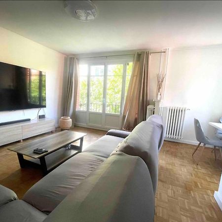 Modern 2 Bedroom Apartment Near Paris Metro, Giant Flat Screen Tv 85 Inches, Balcony, Free Parking Ιβρύ-συρ-Σεν Εξωτερικό φωτογραφία