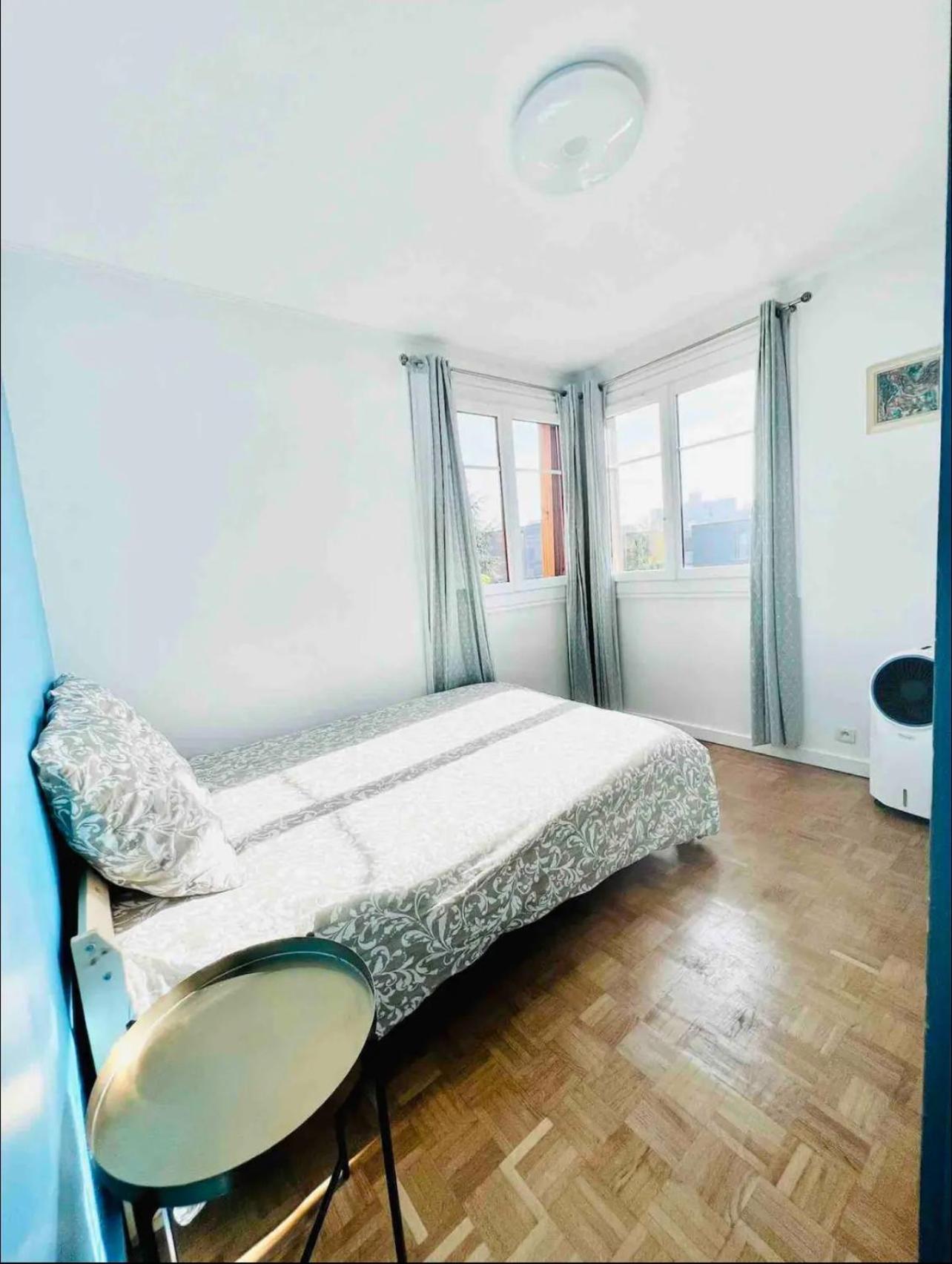 Modern 2 Bedroom Apartment Near Paris Metro, Giant Flat Screen Tv 85 Inches, Balcony, Free Parking Ιβρύ-συρ-Σεν Εξωτερικό φωτογραφία
